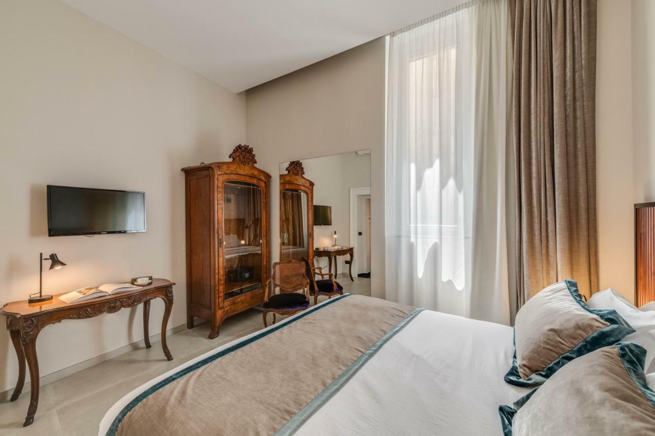 Adrianus Hotel Rome Bagian luar foto
