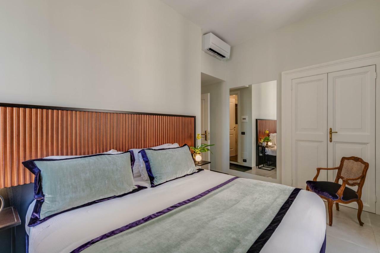 Adrianus Hotel Rome Bagian luar foto